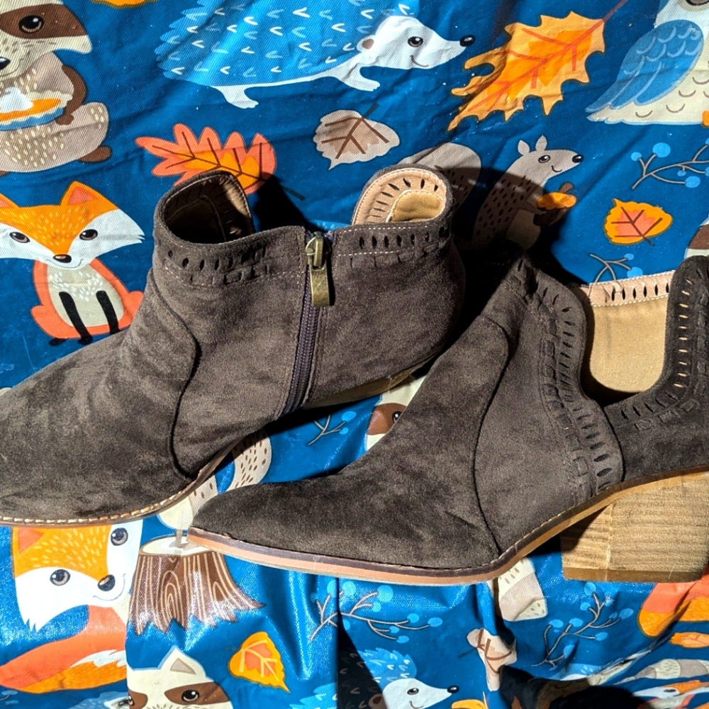 Nice ankle boots